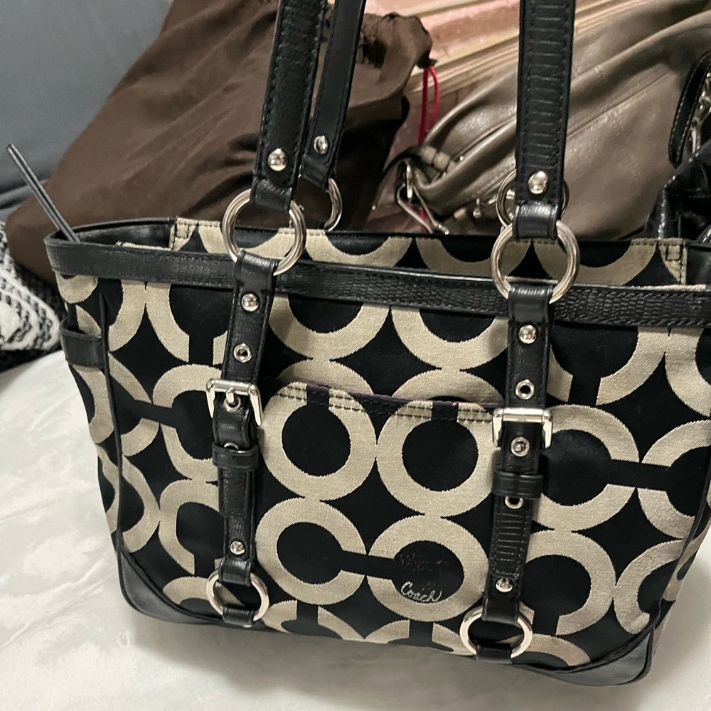 Coach Medium Bag